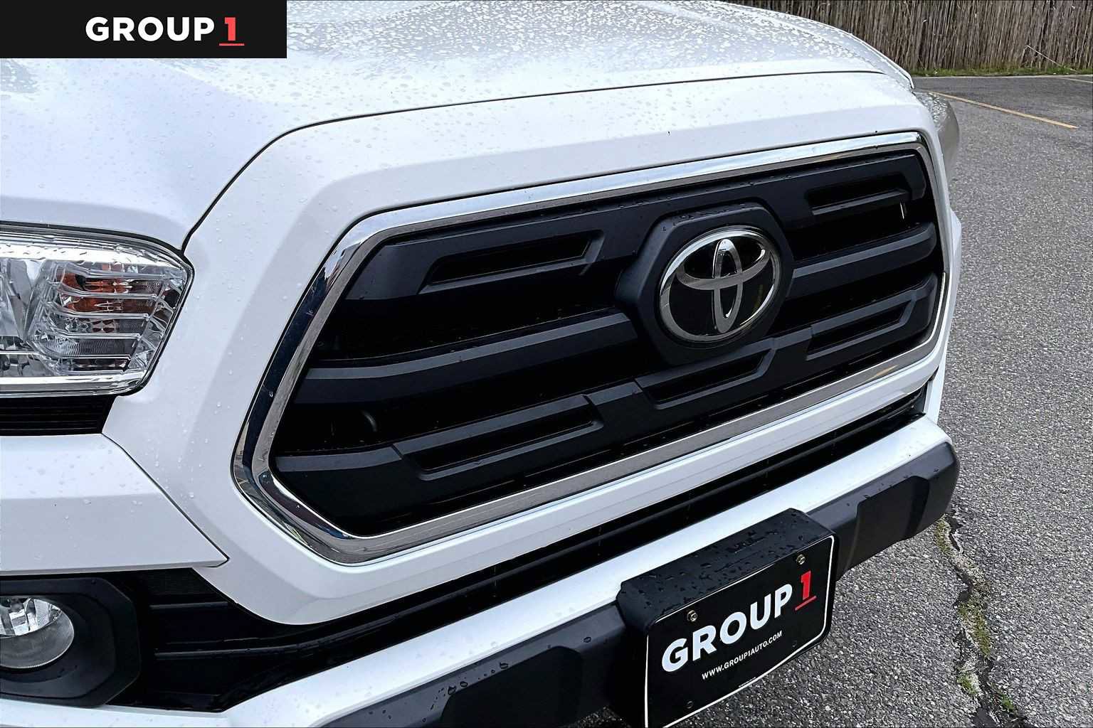 Used 2019 Toyota Tacoma SR5 AWD/4WD image 32