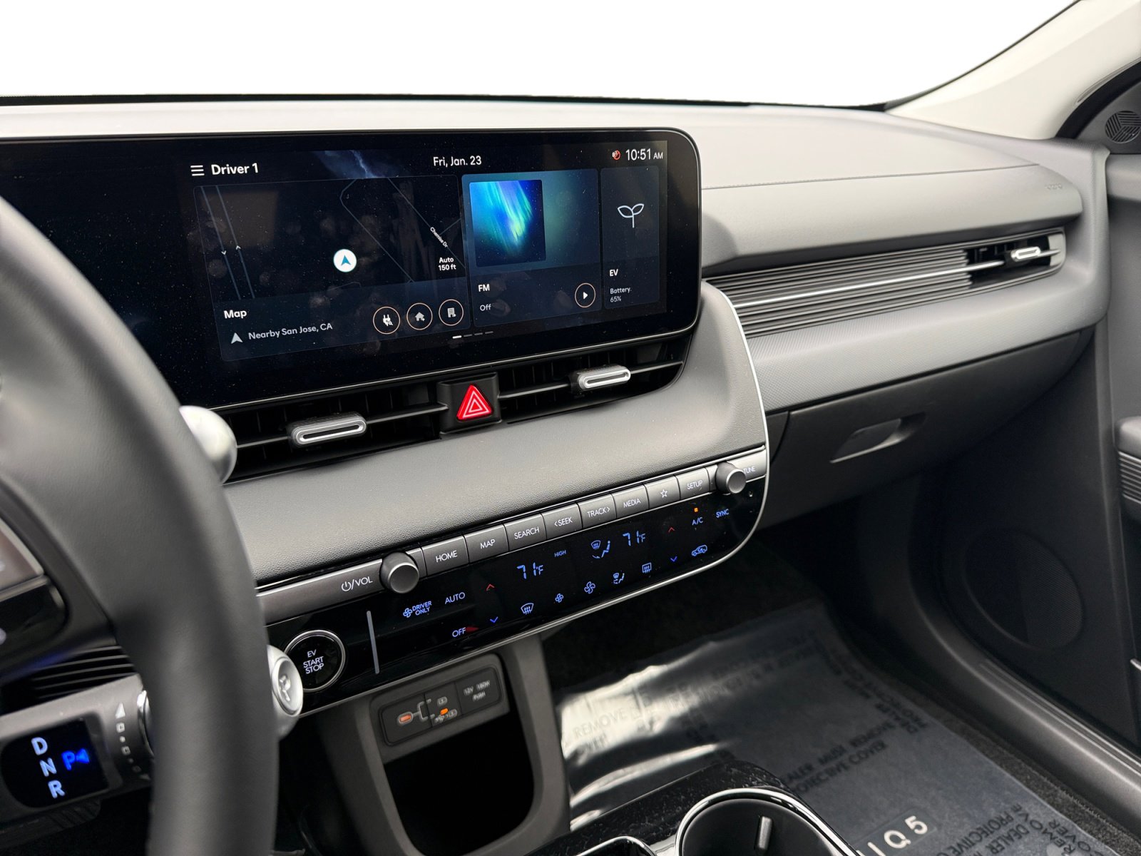 Certified 2025 Hyundai Ioniq 5 SE image 12