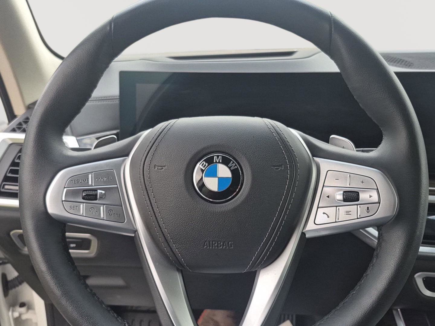 Used 2024 BMW X7 xDrive40i image 34