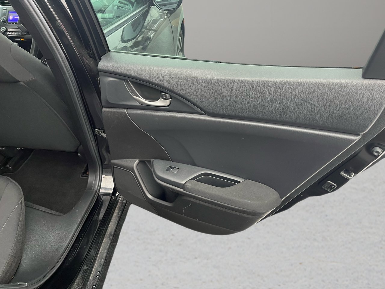 Used 2019 Honda Civic LX image 22