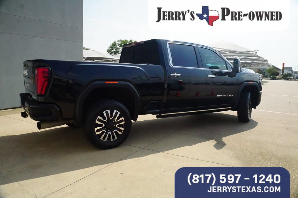 Used 2024 GMC Sierra 2500 Denali Ultimate AWD/4WD image 5
