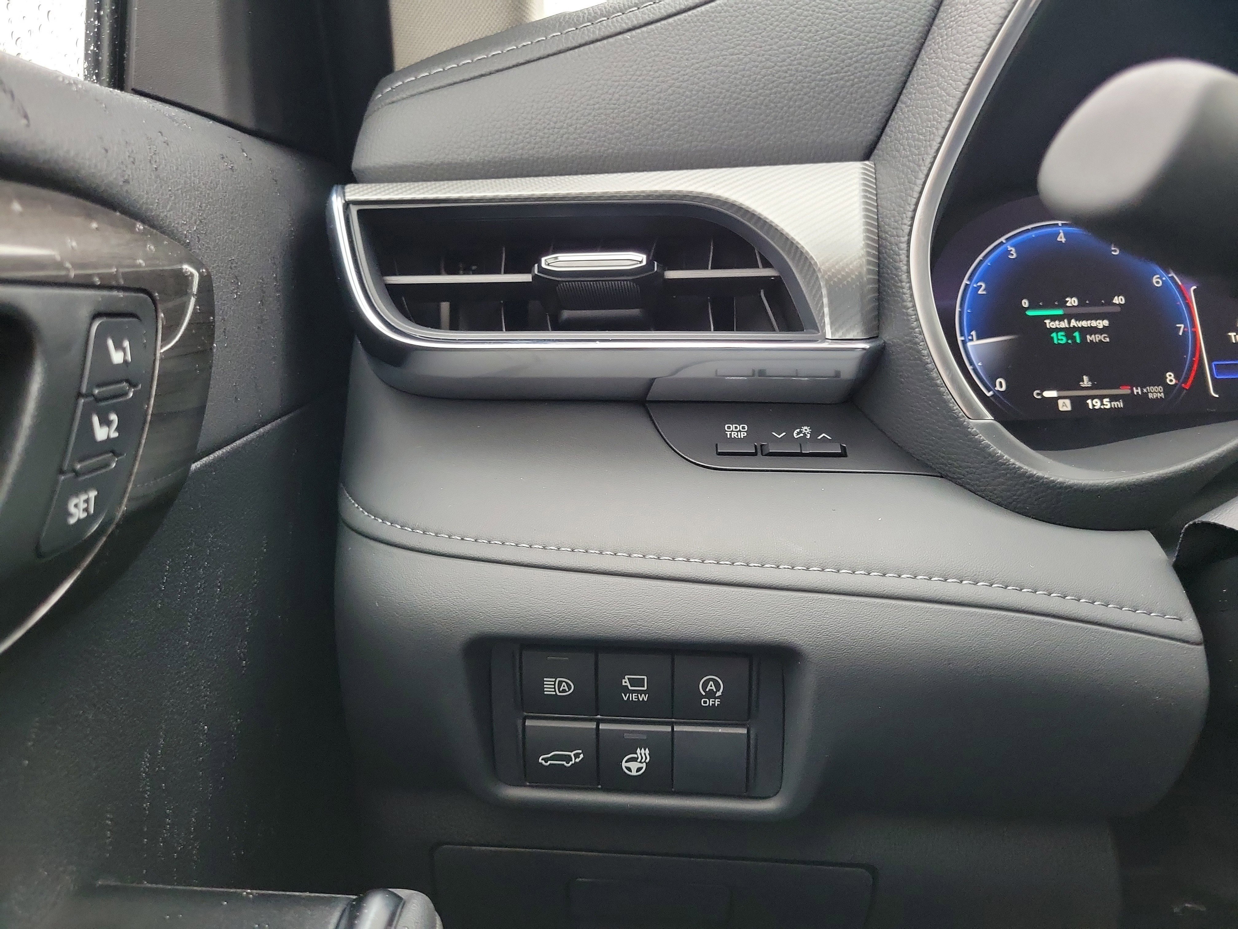 New 2025 Toyota Highlander Platinum image 20
