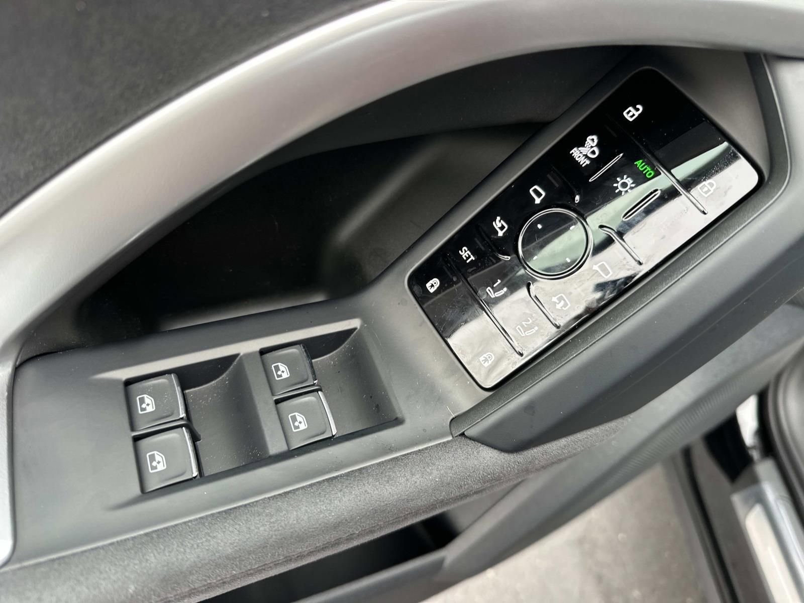 New 2025 Audi SQ5 Premium Plus image 13