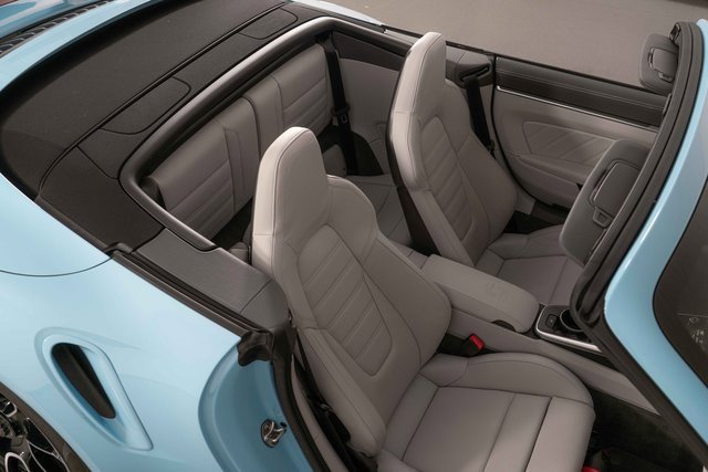 Used 2024 Porsche 911 Turbo S image 25