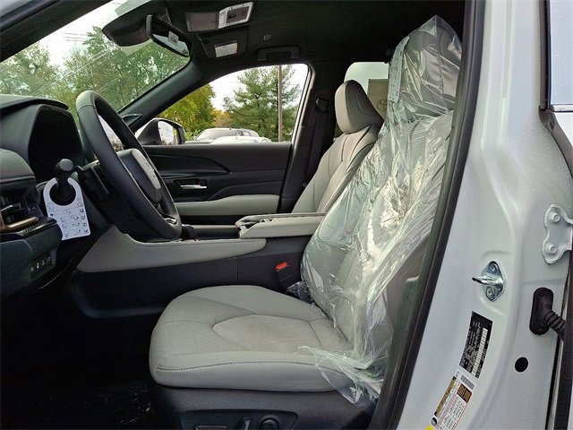 New 2026 Toyota Grand Highlander AWD Hybrid image 7