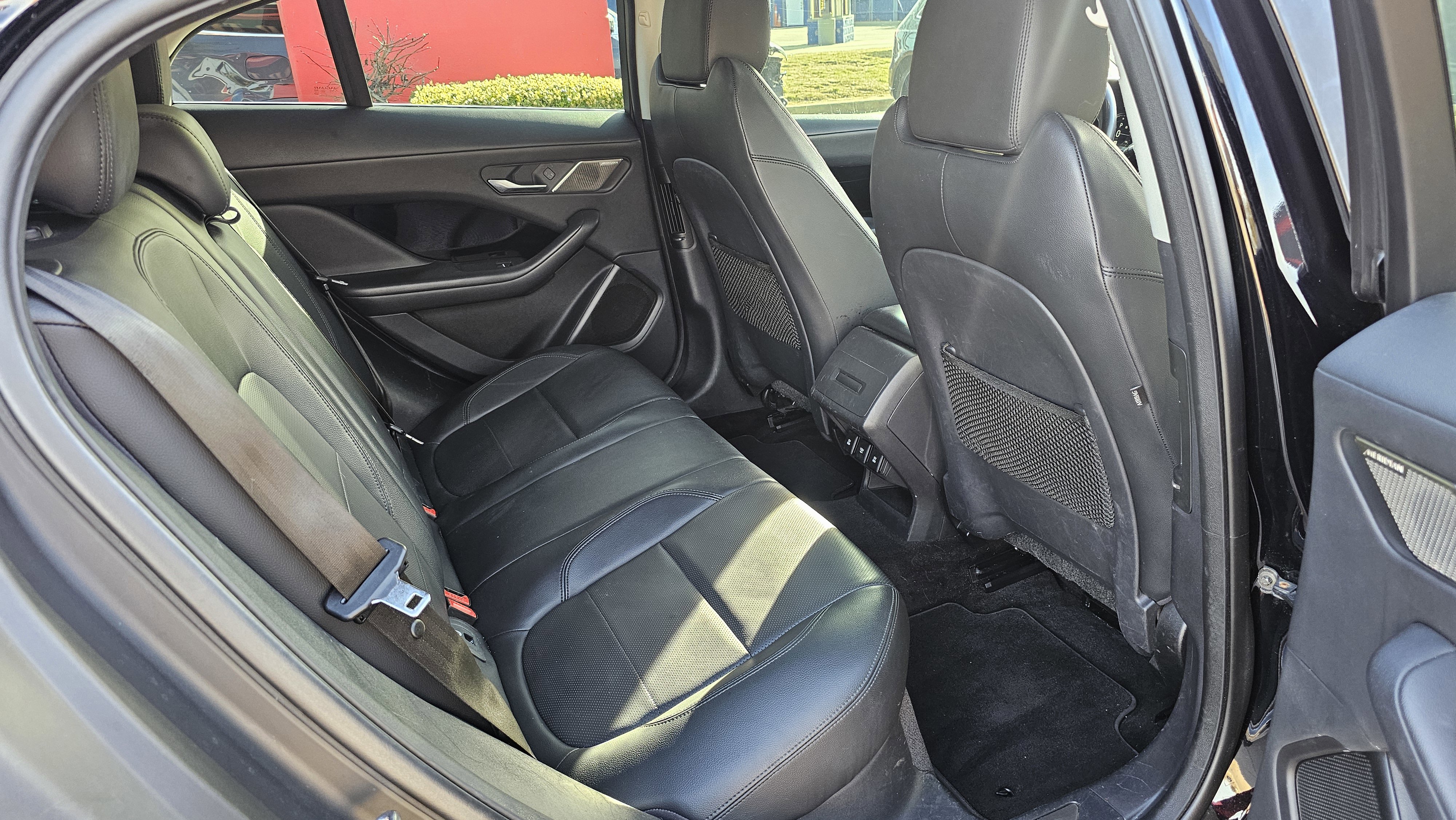 Used 2020 Jaguar I-PACE S image 28