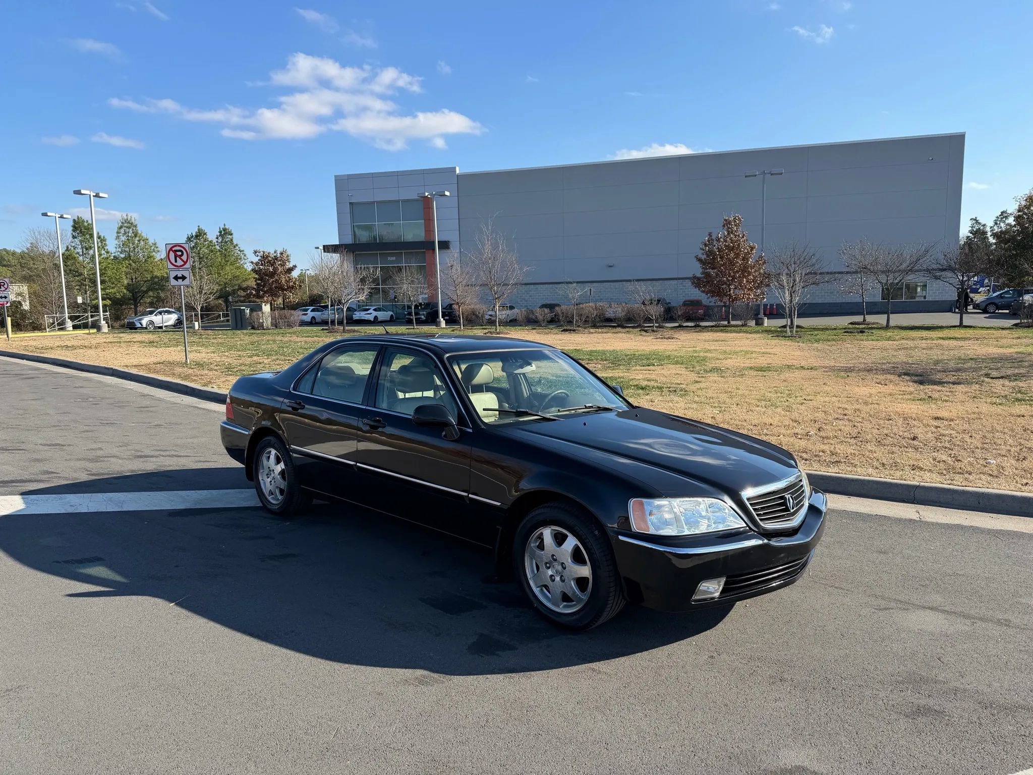 Used 2002 Acura RL image 1