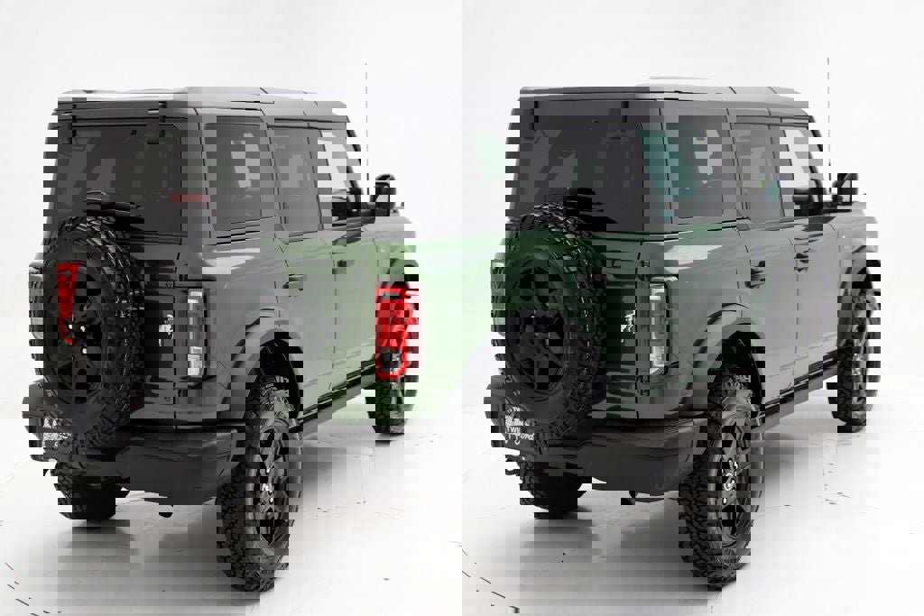 Used 2024 Ford Bronco Black Diamond AWD/4WD image 9