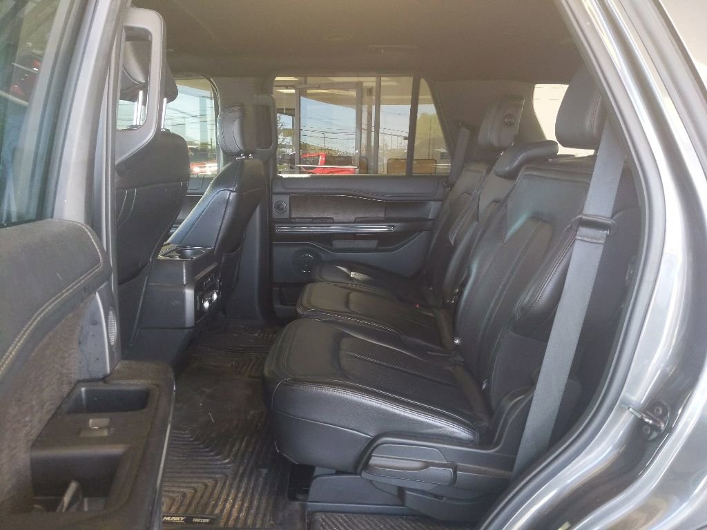 Used 2018 Ford Expedition Limited AWD/4WD image 14