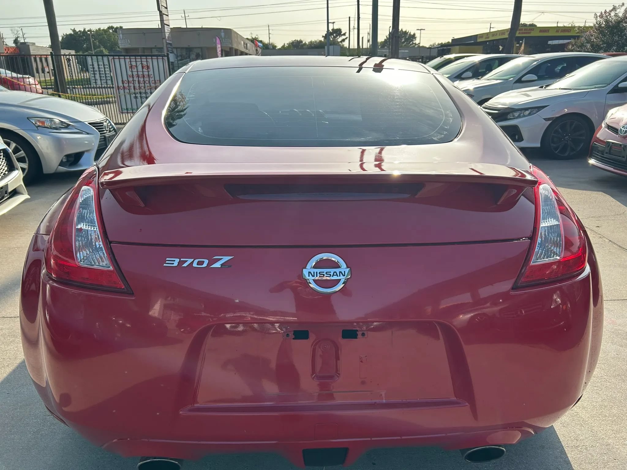 Used 2009 Nissan 370Z Coupe w/ Sport Pkg RWD image 4
