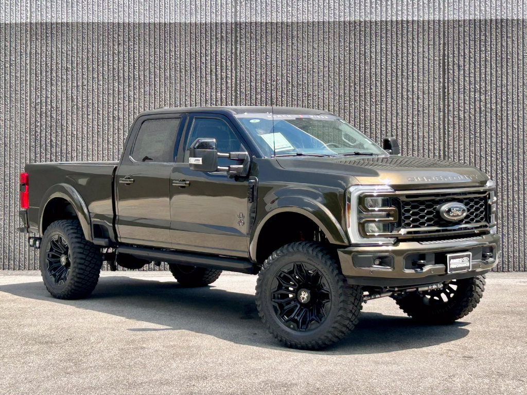 New 2026 Ford F250 Lariat w/ Black Appearance Package AWD/4WD image 7