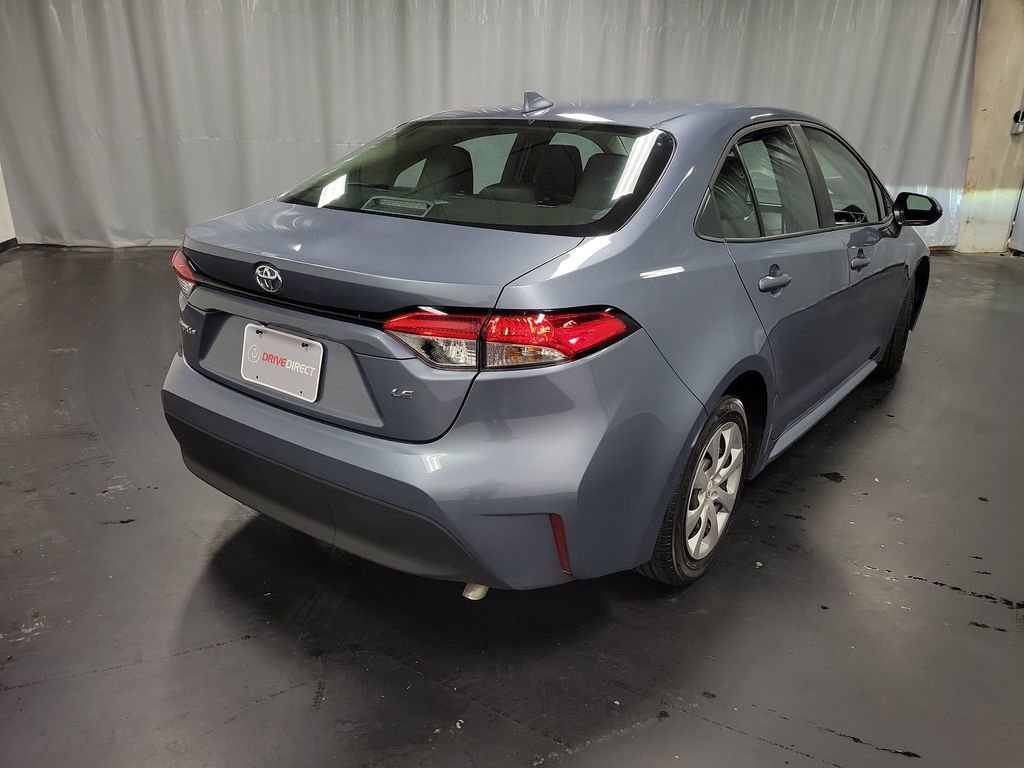 Used 2025 Toyota Corolla LE image 8