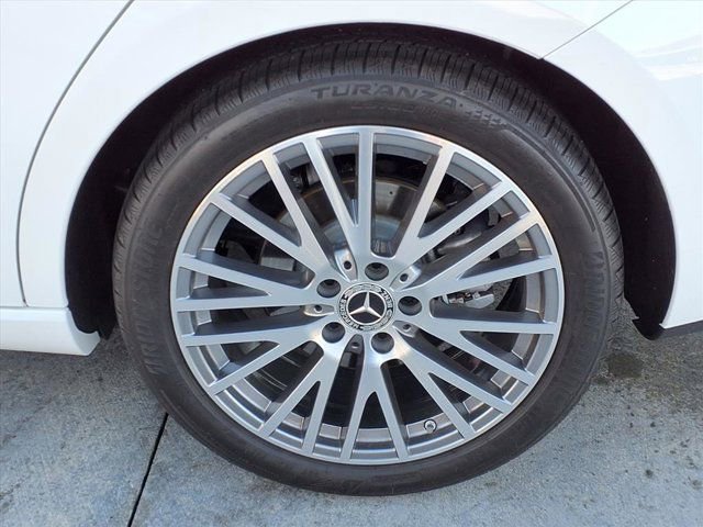 Used 2025 Mercedes-Benz CLA 250 image 24