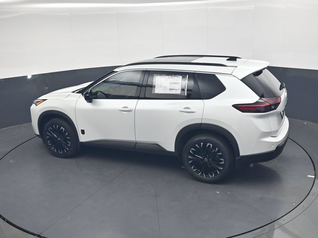 New 2026 Nissan Rogue Dark Armor FWD image 24