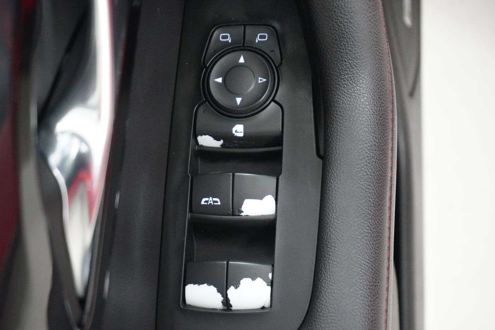 Used 2022 Chevrolet Blazer RS w/ Enhanced Convenience Package FWD image 13