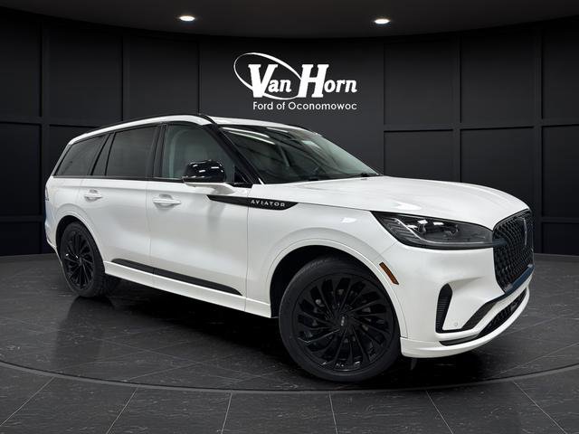 Used 2025 Lincoln Aviator Reserve w/ Equipment Group 201A AWD/4WD image 1