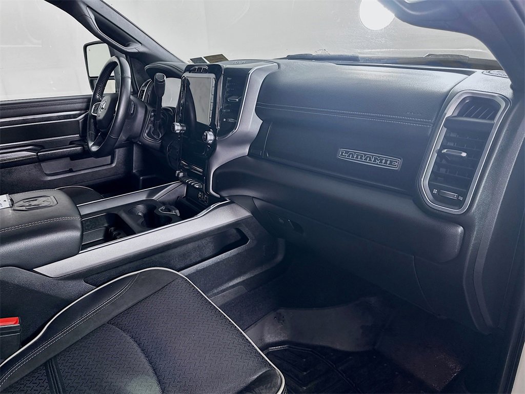 Used 2024 RAM 3500 Laramie w/ Night Edition image 31