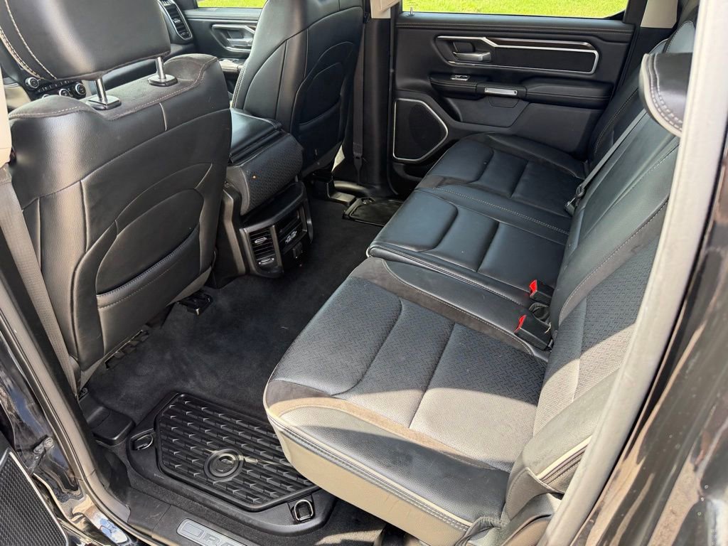Used 2022 RAM 1500 Laramie AWD/4WD image 27