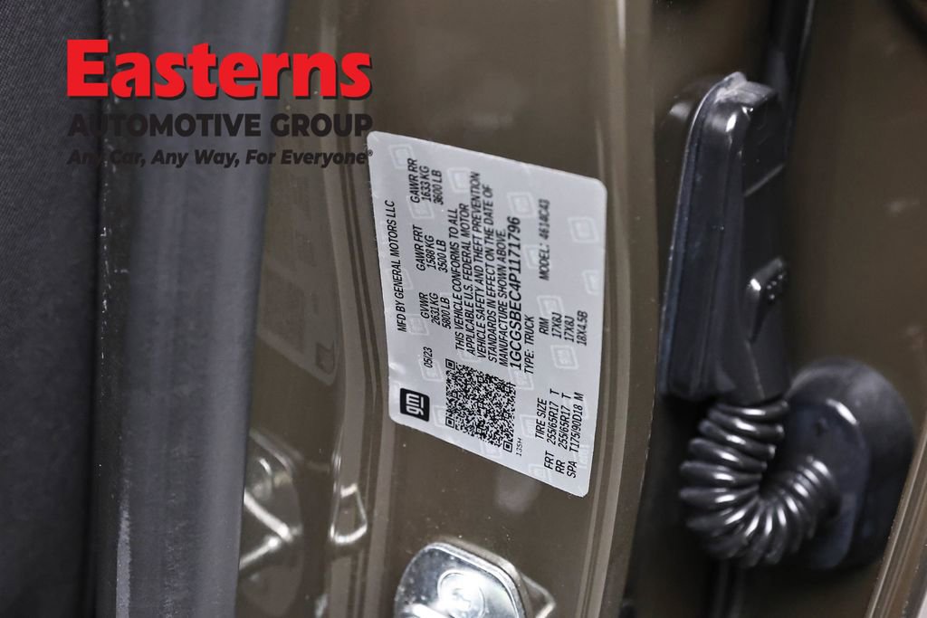 Used 2023 Chevrolet Colorado W/T image 34