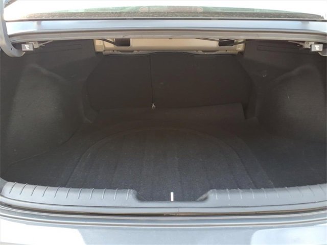 Used 2025 Hyundai Elantra SEL image 28