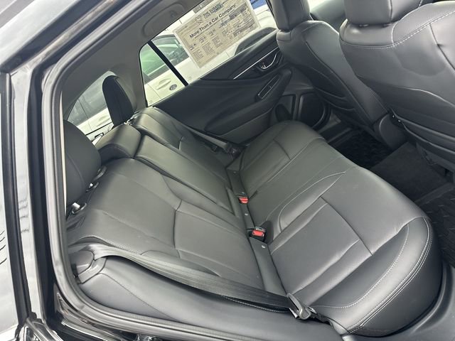 Used 2025 Subaru Outback Limited AWD/4WD image 21