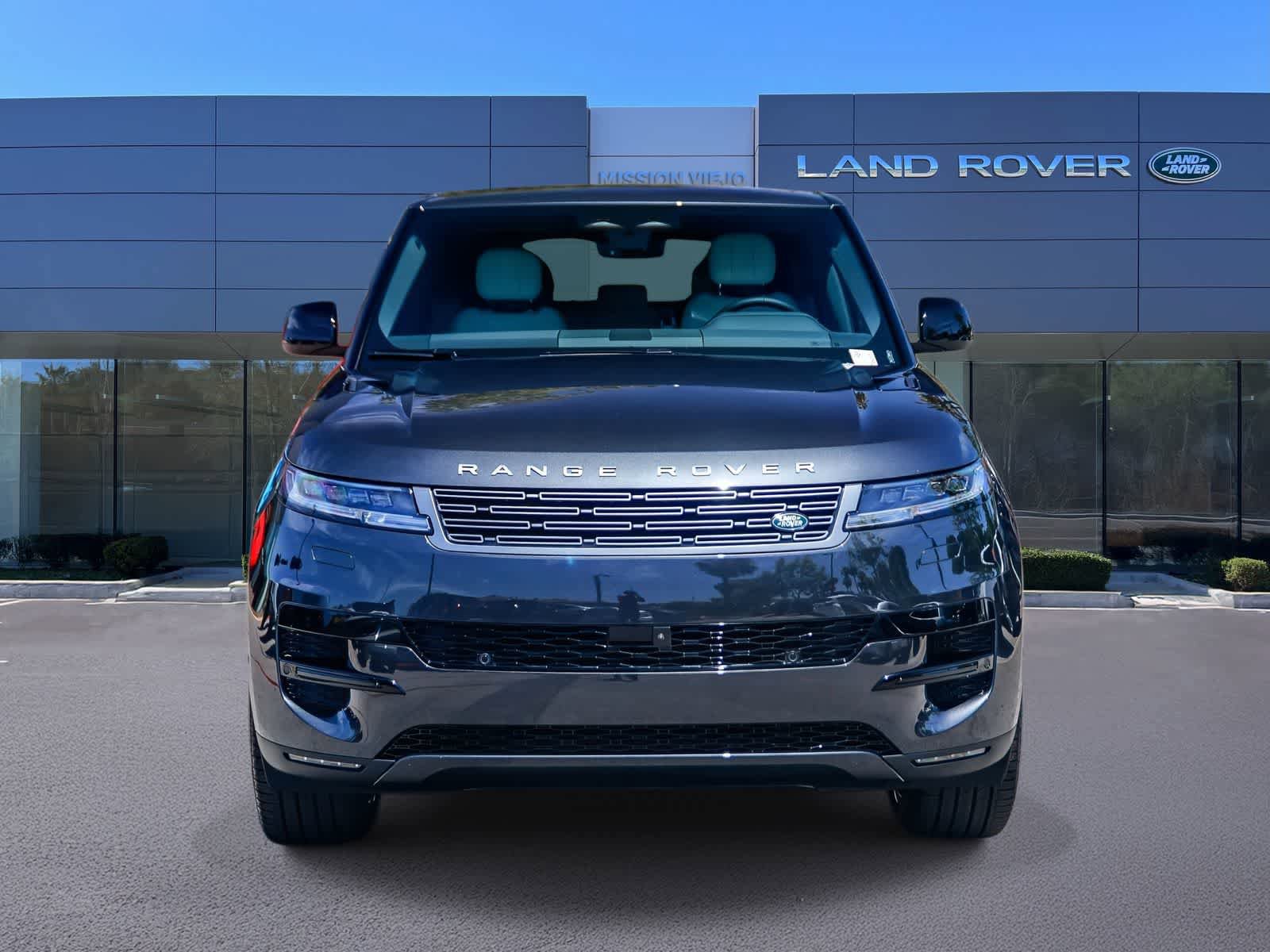 New 2026 Land Rover Range Rover Sport SE AWD/4WD image 2