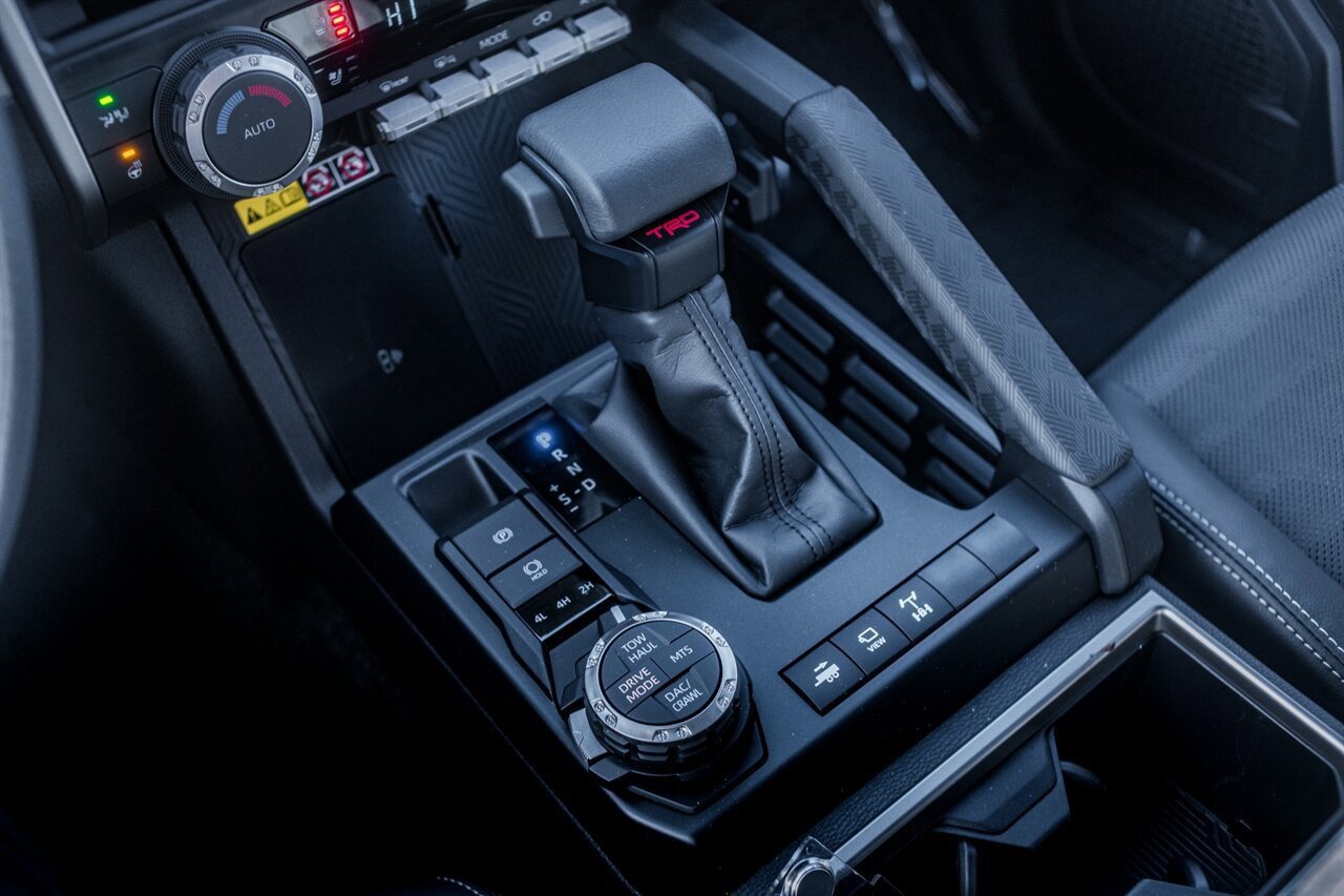 Used 2025 Toyota 4Runner TRD Off-Road Premium image 28