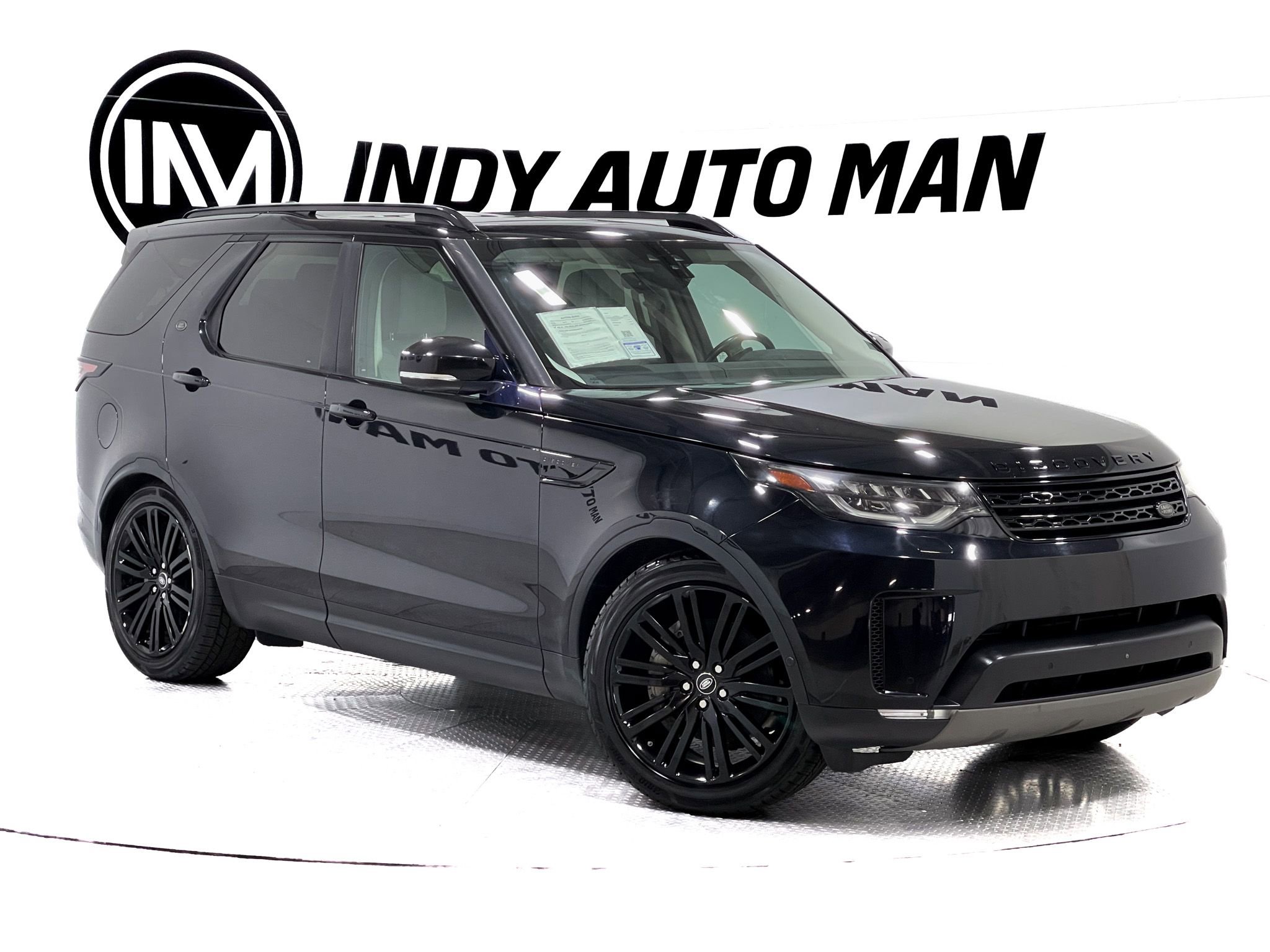 Used 2018 Land Rover Discovery HSE Luxury AWD/4WD image 2