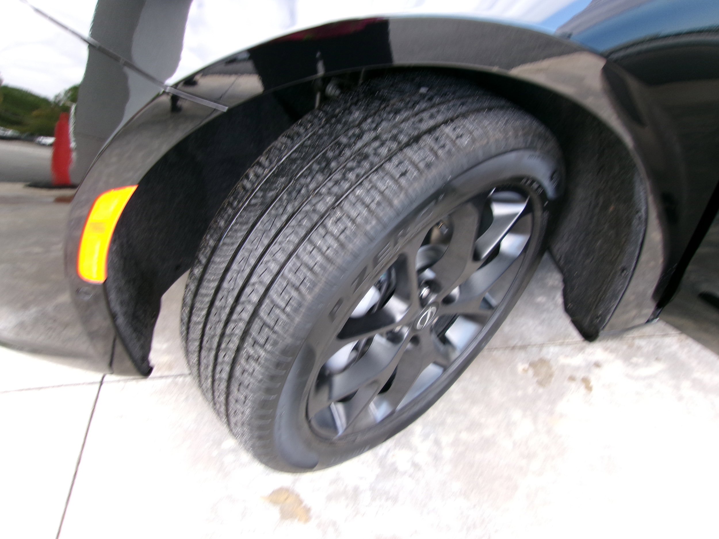 New 2026 Chrysler Pacifica Limited w/ S Appearance Package image 7