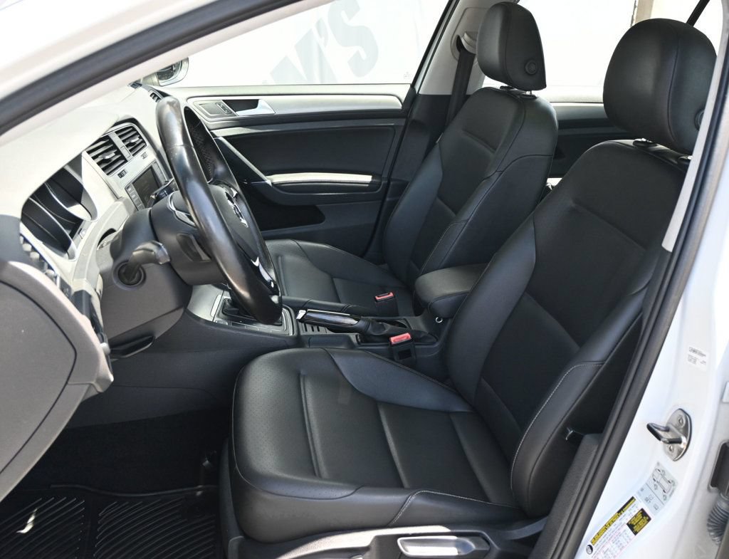 Used 2016 Volkswagen Golf S FWD image 17