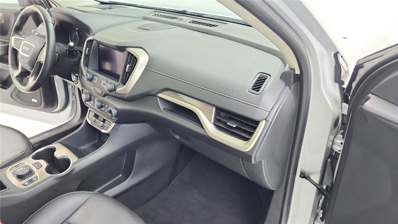 Used 2022 GMC Terrain Denali AWD/4WD image 21