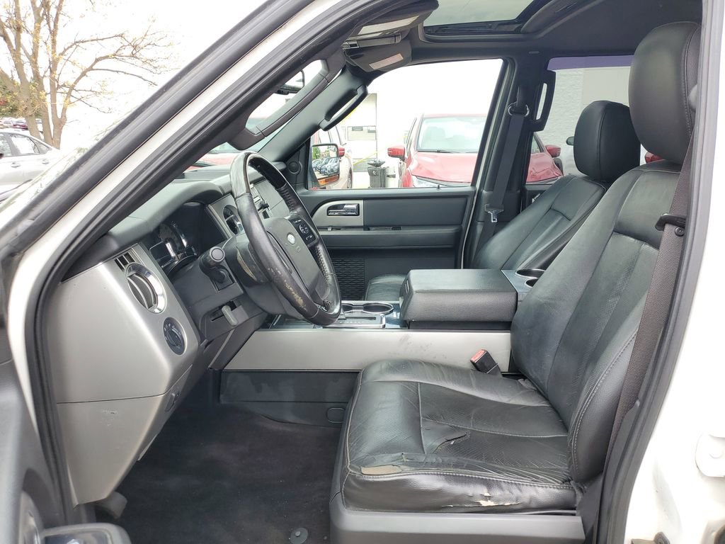 Used 2014 Ford Expedition Limited w/ Equipment Group 301A AWD/4WD image 10