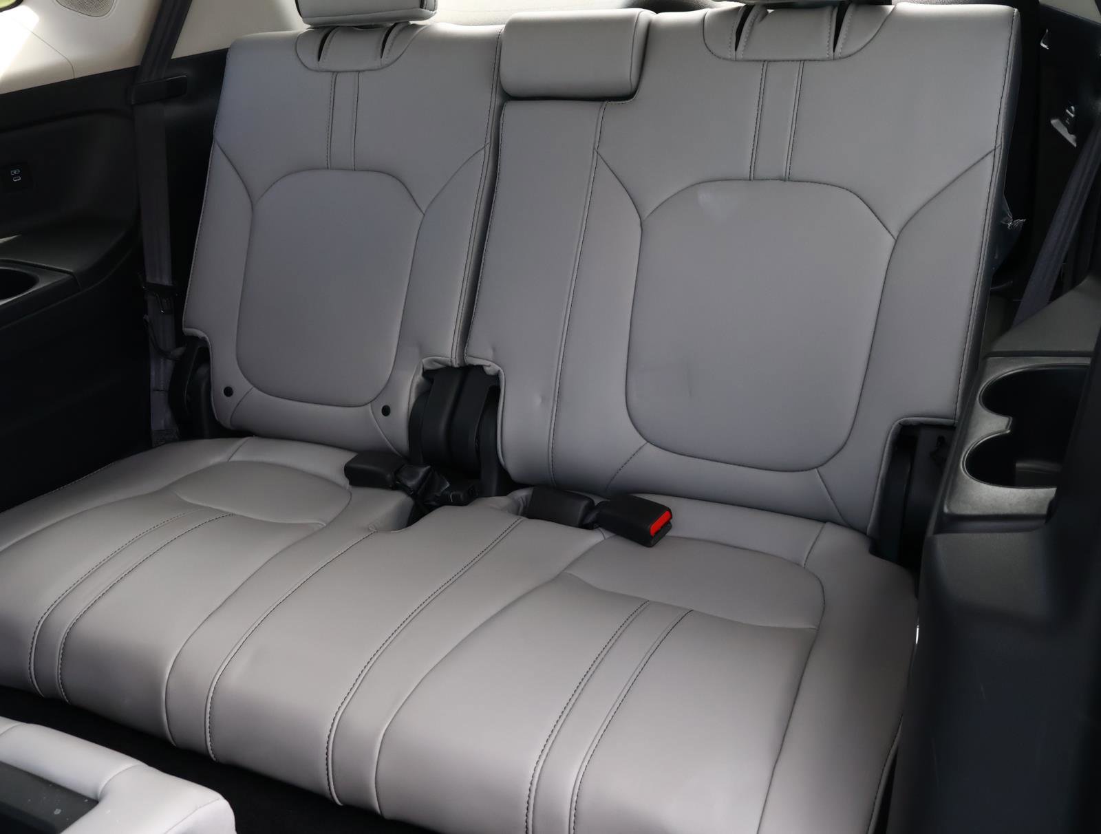 Used 2025 Honda Pilot Elite image 21