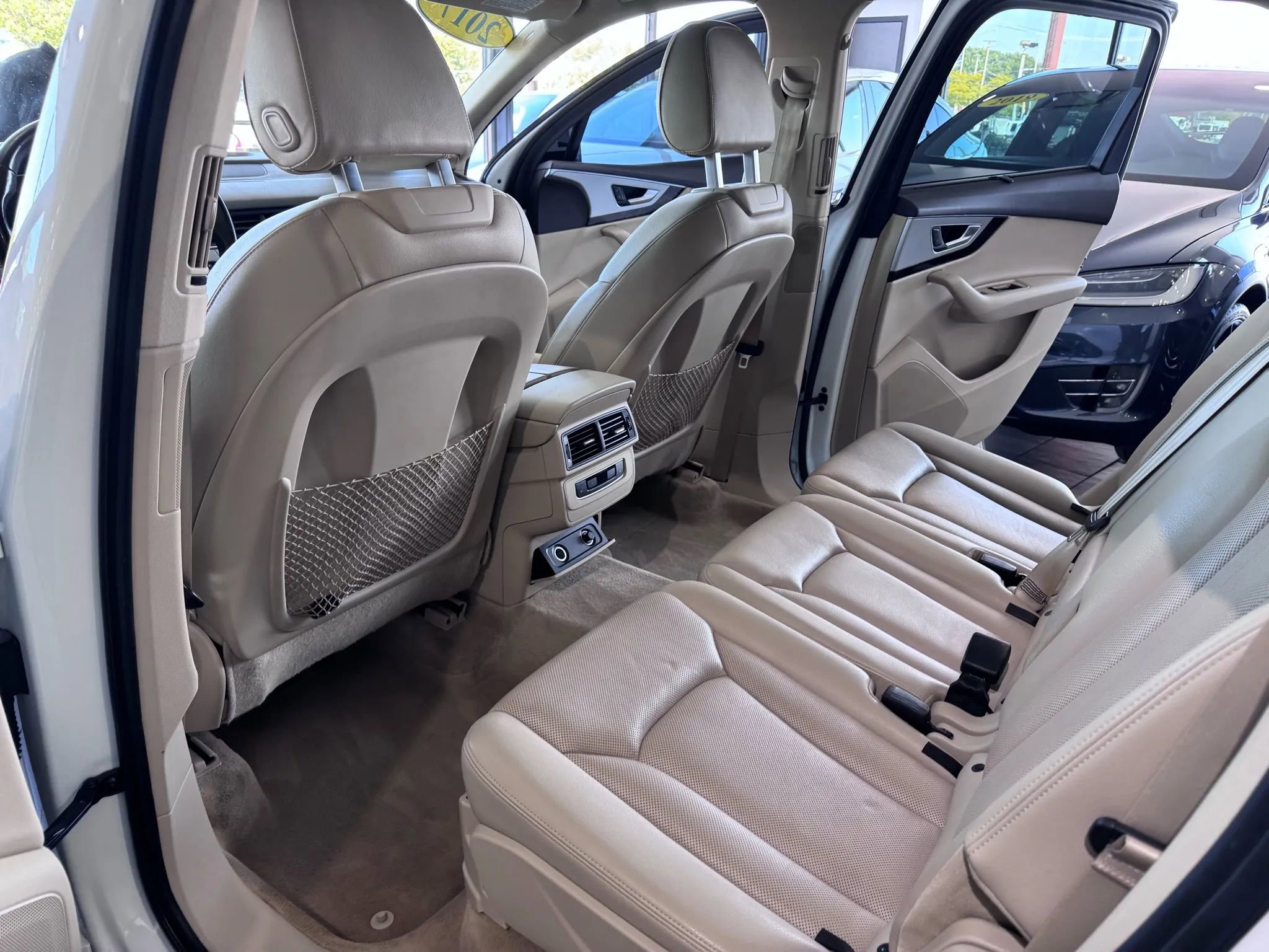 Used 2017 Audi Q7 2.0T Premium Plus w/ Premium Plus Package image 18