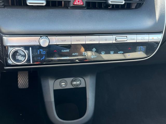 Used 2023 Hyundai Ioniq 5 SEL image 28