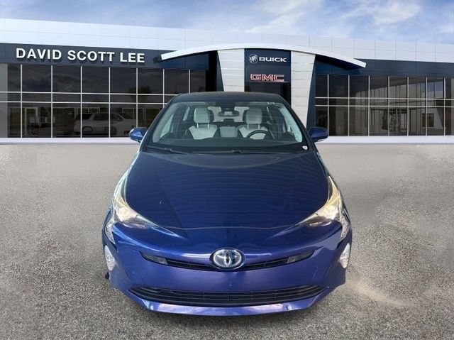 Used 2018 Toyota Prius Three Touring FWD image 3