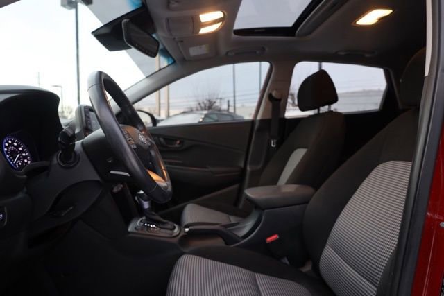 Used 2021 Hyundai Kona SEL Plus w/ Cargo Package image 16