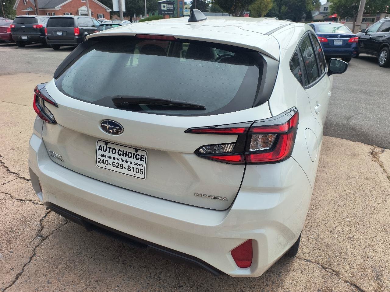 Used 2024 Subaru Impreza 2.0i AWD/4WD image 15