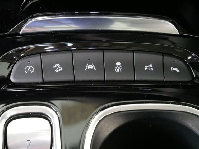 Used 2023 Buick Envision Avenir image 23