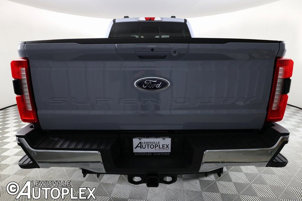 Used 2026 Ford F250 Lariat w/ Tremor Off-Road Package AWD/4WD image 6
