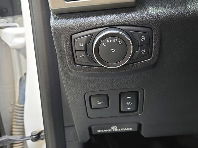 Used 2018 Ford F250 Lariat w/ Lariat Ultimate Package image 28
