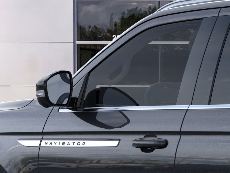New 2026 Lincoln Navigator Reserve AWD/4WD image 20