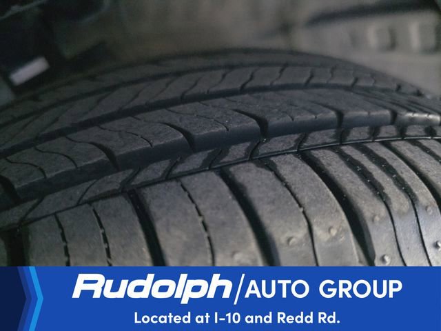 Used 2025 Kia Soul LX w/ LX Technology Package FWD image 31