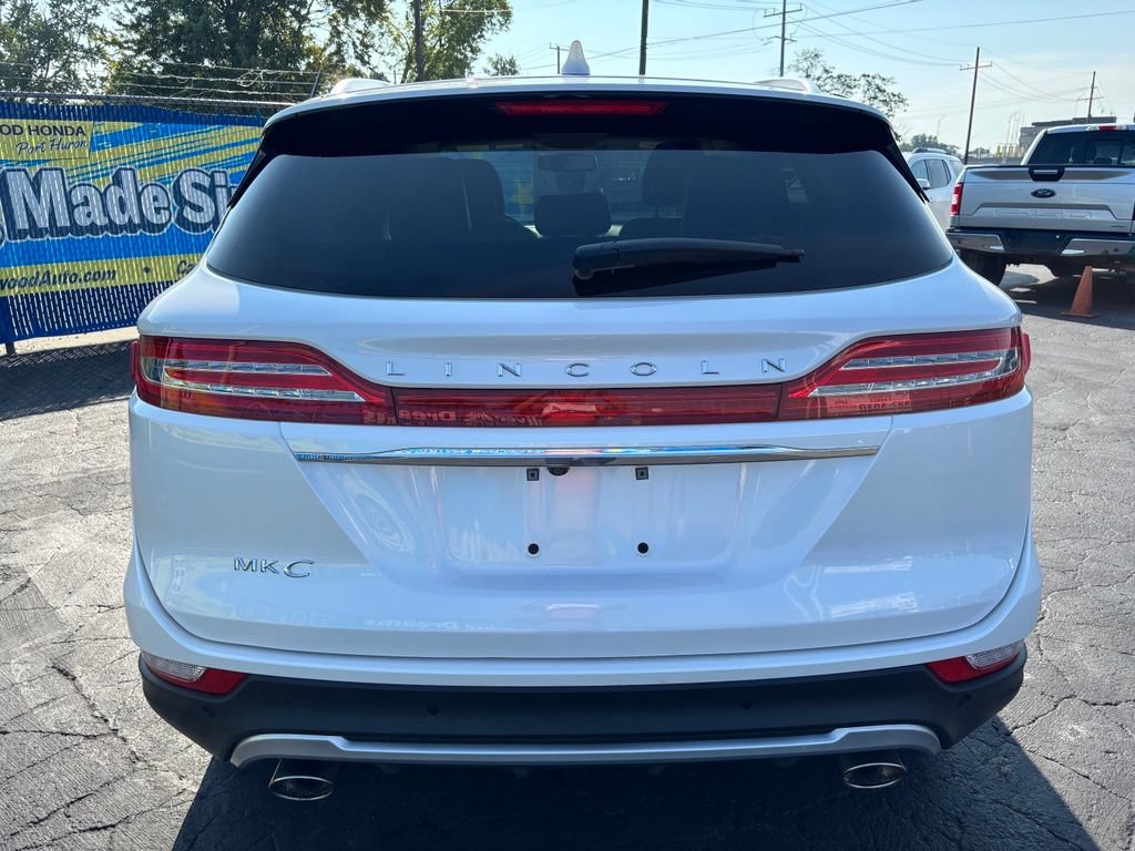 Used 2019 Lincoln MKC Reserve w/ MKC Technology Package FWD image 3