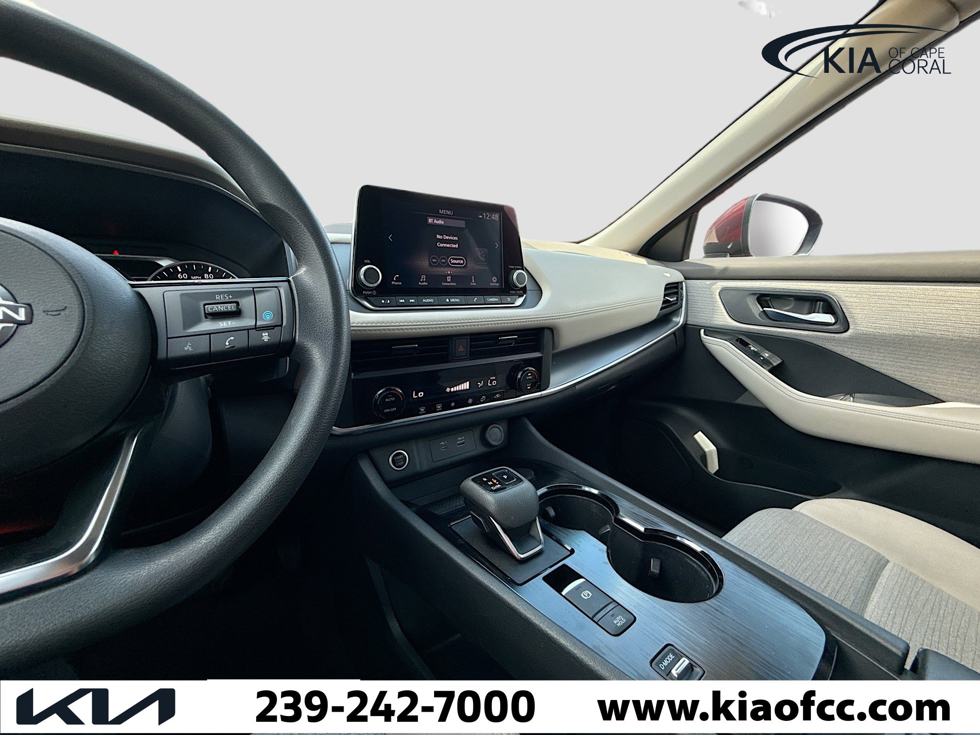 Used 2023 Nissan Rogue SV image 25