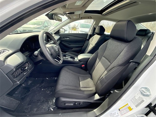 Certified 2025 Honda Accord SE image 16