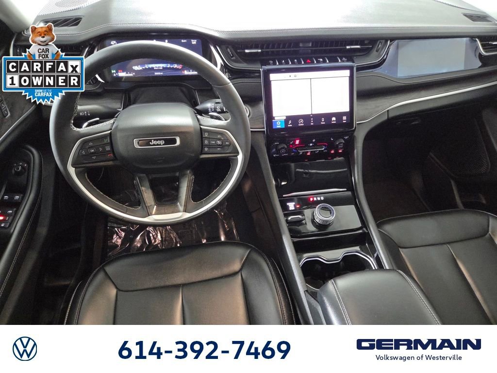 Used 2023 Jeep Grand Cherokee L Limited w/ Black Appearance Package image 14