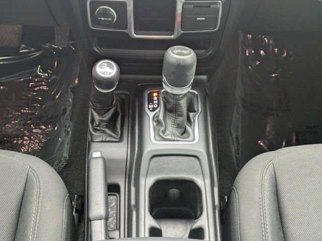 Used 2020 Jeep Wrangler Sport image 18