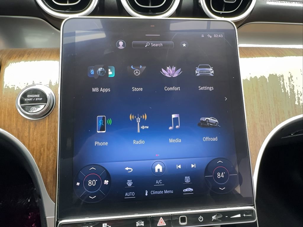 Used 2024 Mercedes-Benz GLC 300 4MATIC image 24