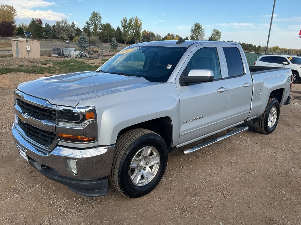 Used 2016 Chevrolet Silverado 1500 LT w/ All Star Edition AWD/4WD image 9